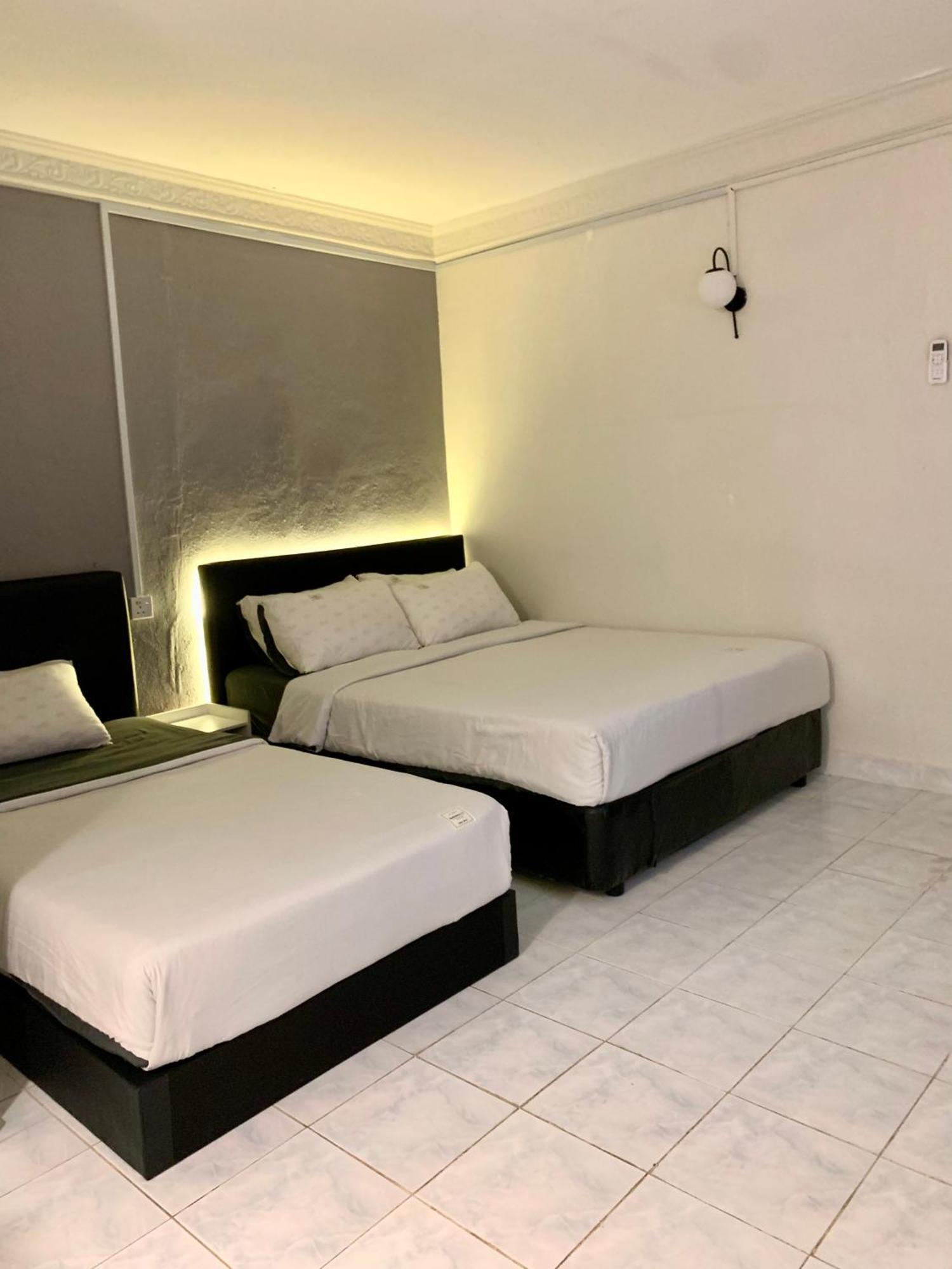 Andiana Hotel & Lodge - Kota Bharu City Centre Экстерьер фото